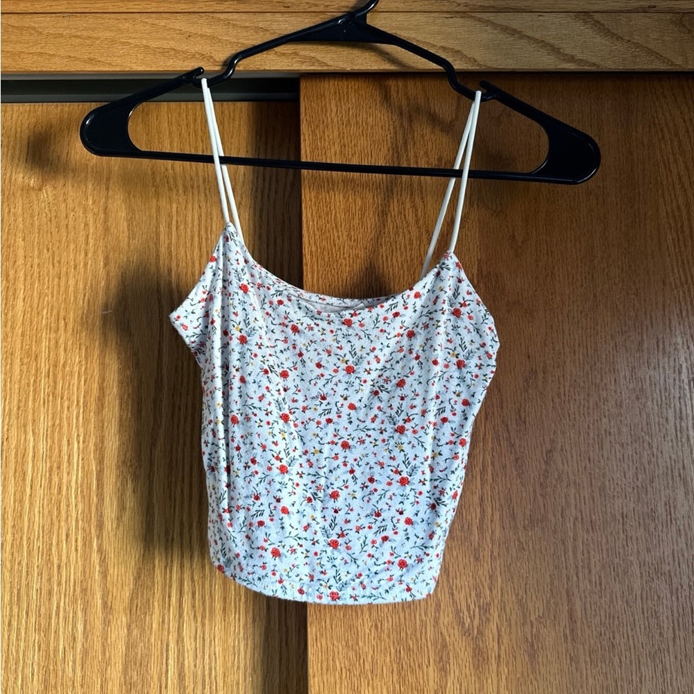 PacSun Floral Print Crop Top with Spaghetti Straps